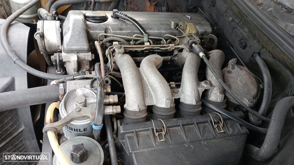 Mercedes-Benz W124 (1984-1997) 200 TD - 6