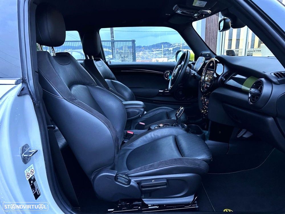 MINI 3 Portas Cooper SE - 14