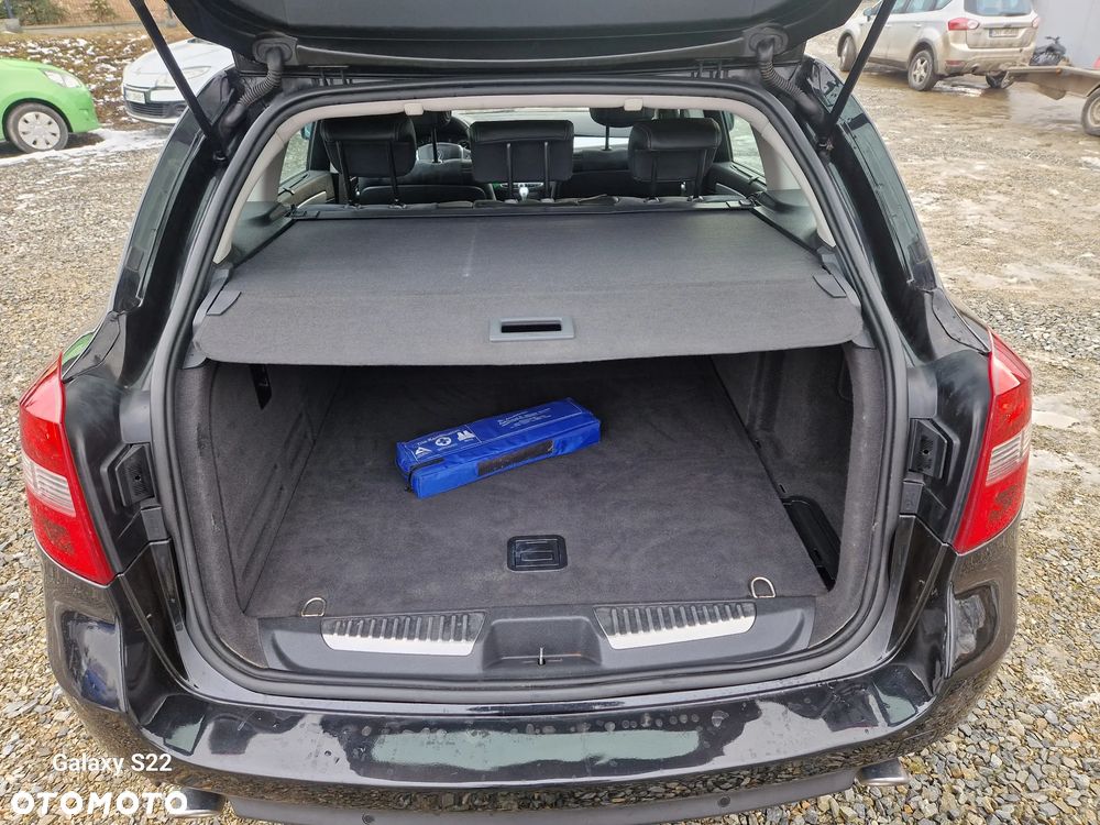 Renault Laguna dCi 150 FAP Initiale - 13