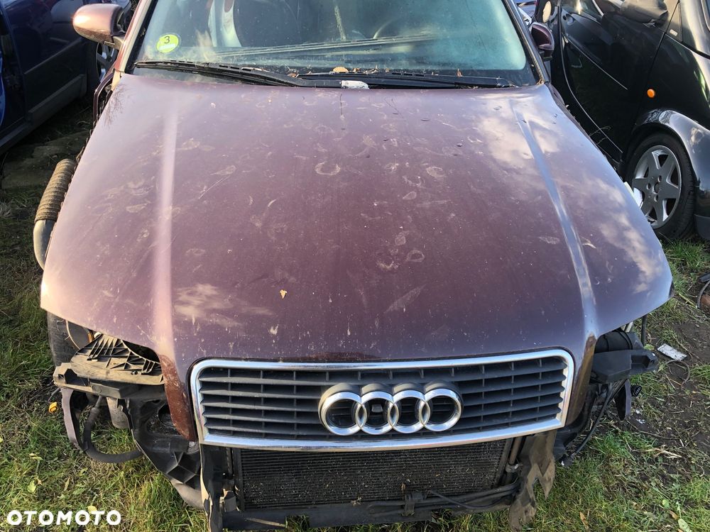 Maska Audi A4B6 LZ3K - 1