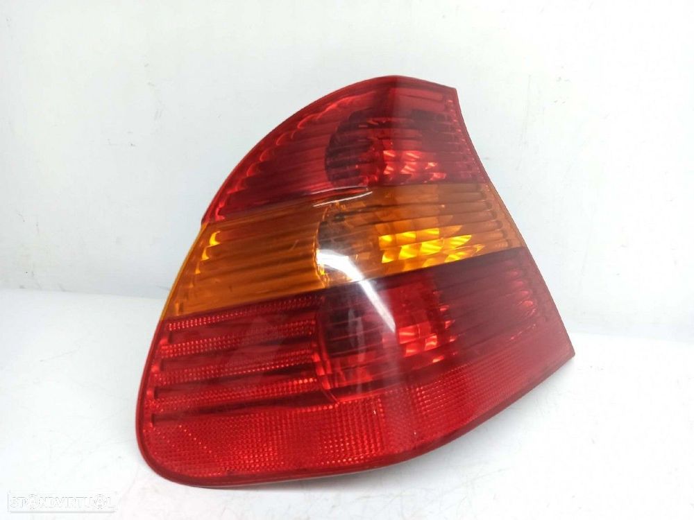 FAROLIM TRASEIRO ESQUERDO BMW SERIE 3 BERLINA (E46) 320D EDITION ADVANCE - 2
