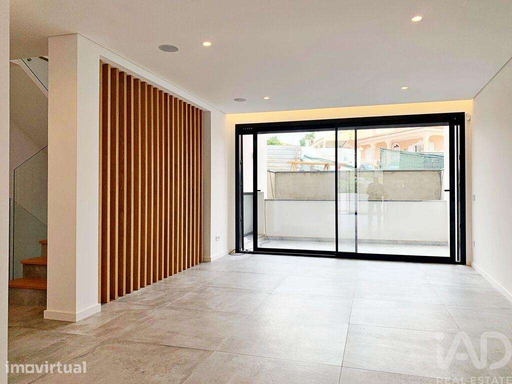 Casa / Villa T3 em Loulé (São Sebastião) de 240,00 m2 - Grande imagem: 2/25