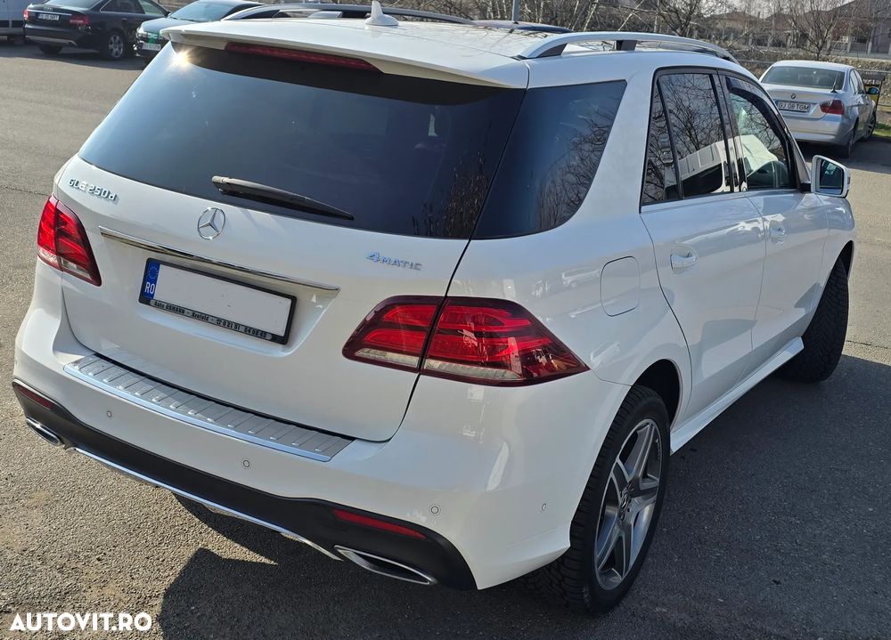 Mercedes-Benz GLE 250 d 4MATIC - 2