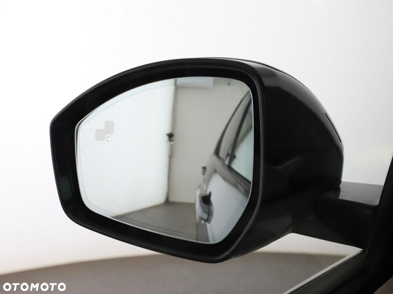 Land Rover Discovery Sport 2.0 TD4 SE - 38