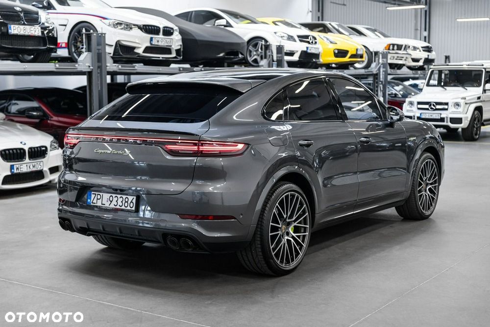 Porsche Cayenne - 11