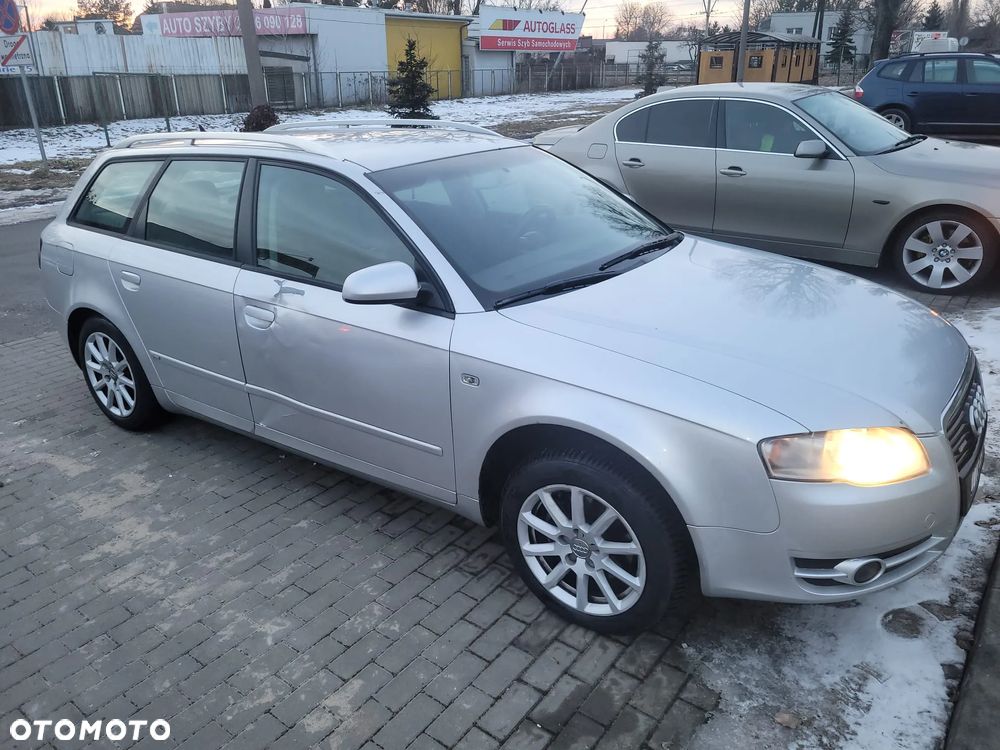 Audi A4 Avant 2.0 TDI - 10