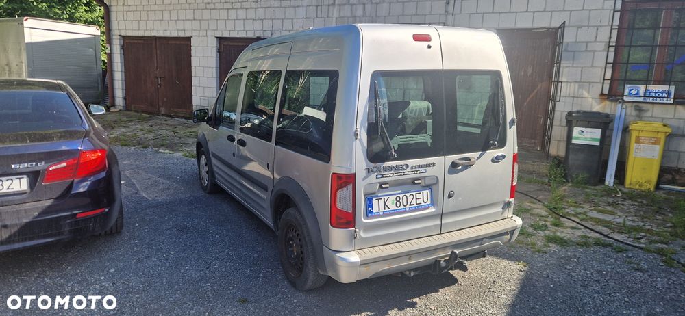 Ford Tourneo Connect - 3