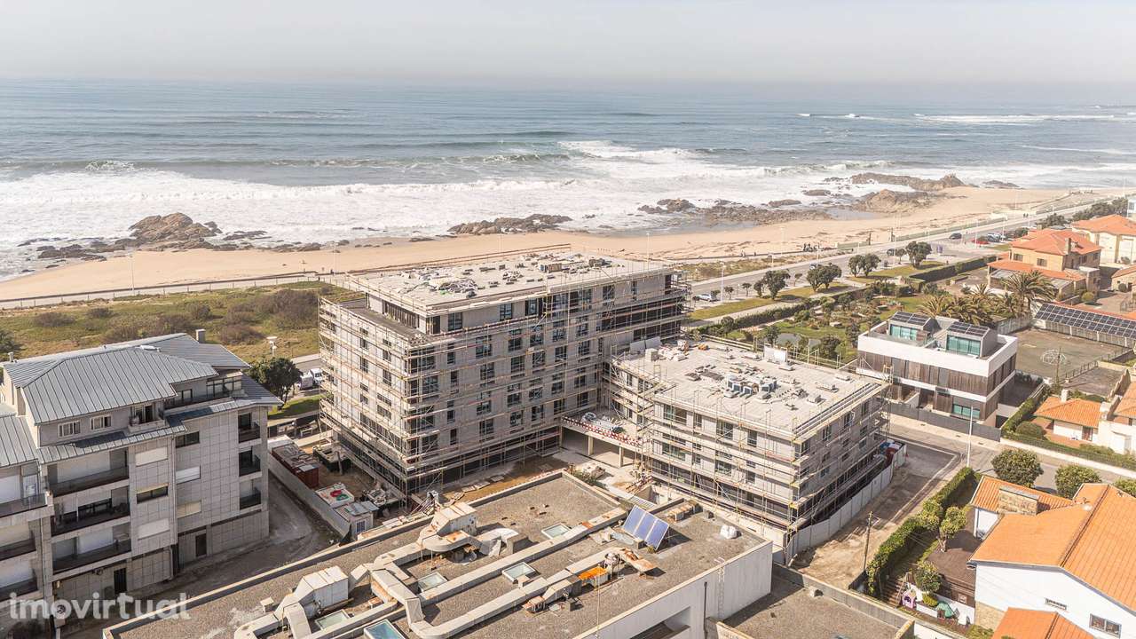 Onde o Mar é o seu Vizinho: T1 de Luxo no Empreendimento LEGACY - Grande imagem: 3/11