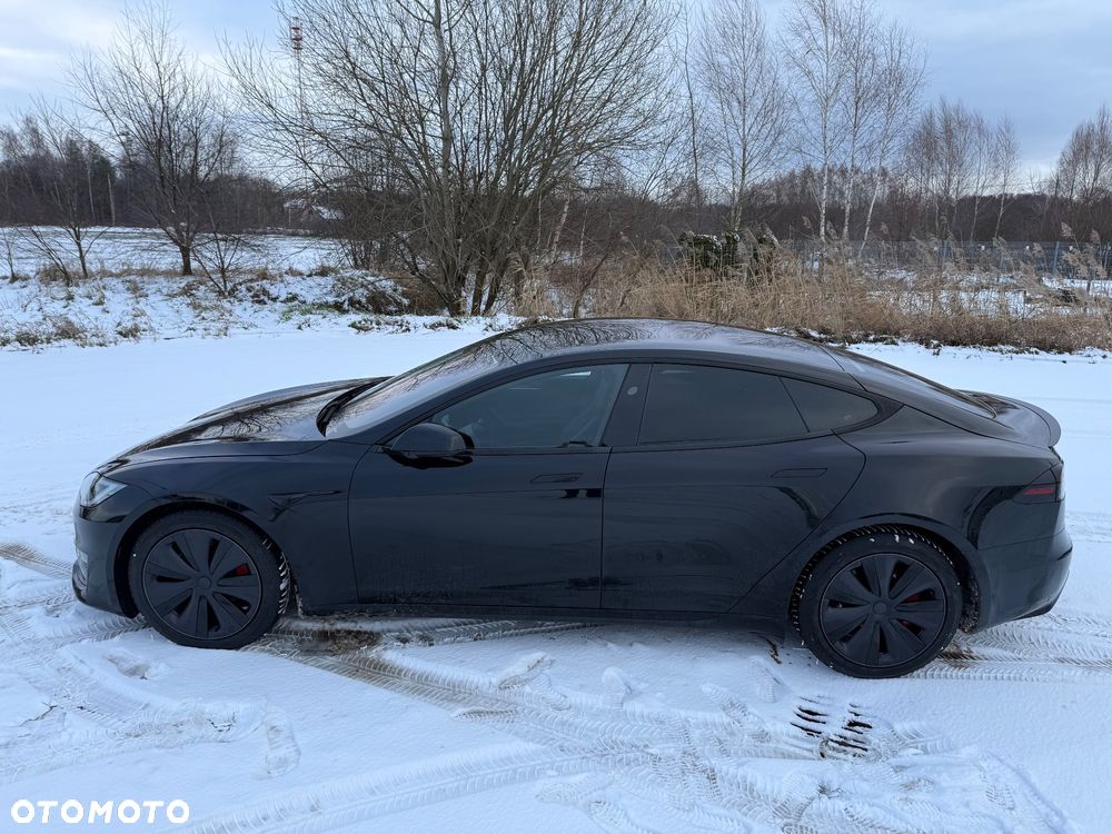 Tesla Model S - 13