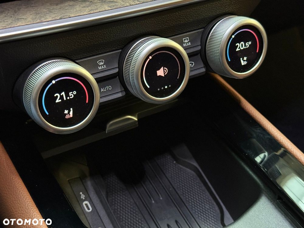 Skoda Superb 1.5 TSI Plug-in Hybrid L&K DSG - 33