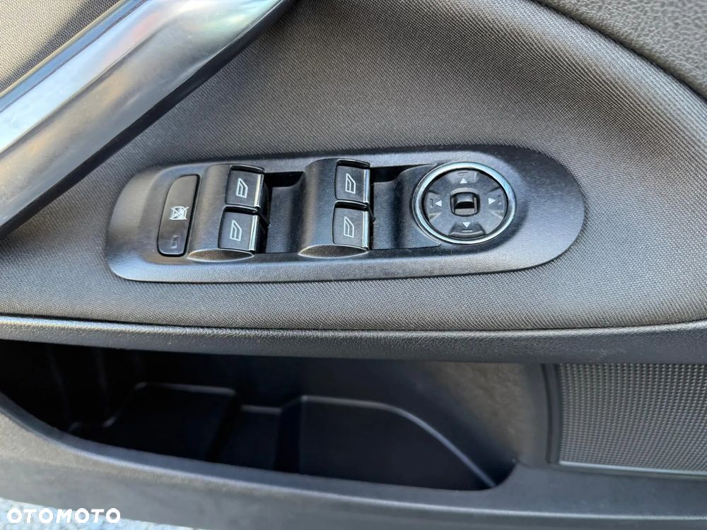 Ford Mondeo 2.0 TDCI Champions Edition - 20