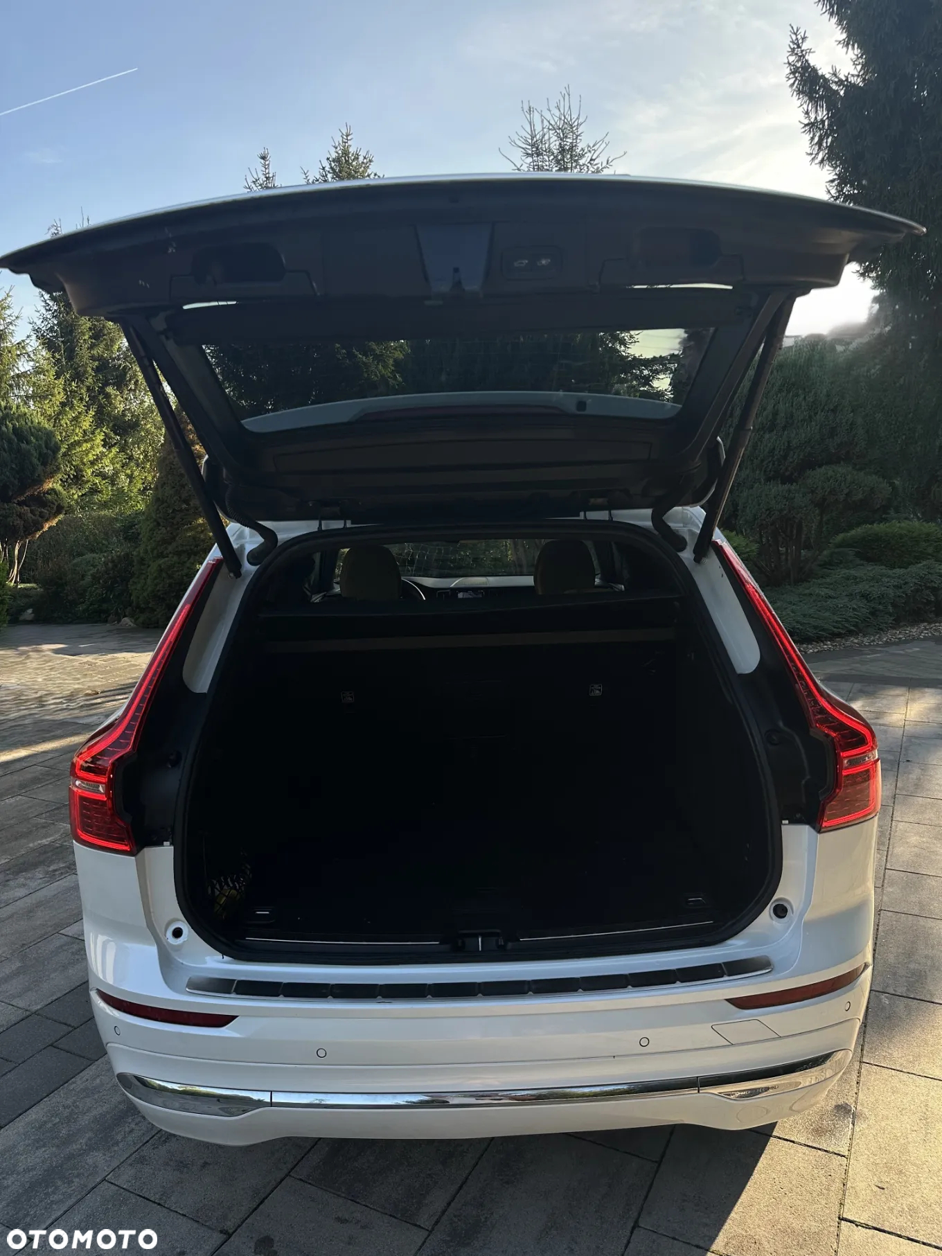 Volvo XC 60 T8 AWD Recharge Geartronic RDesign - 32