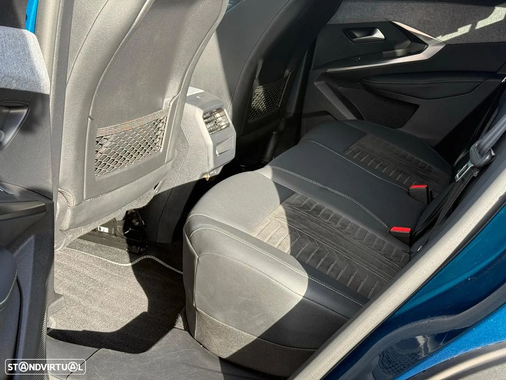 Peugeot 3008 1.2 Hybrid GT e-DCS6 - 20