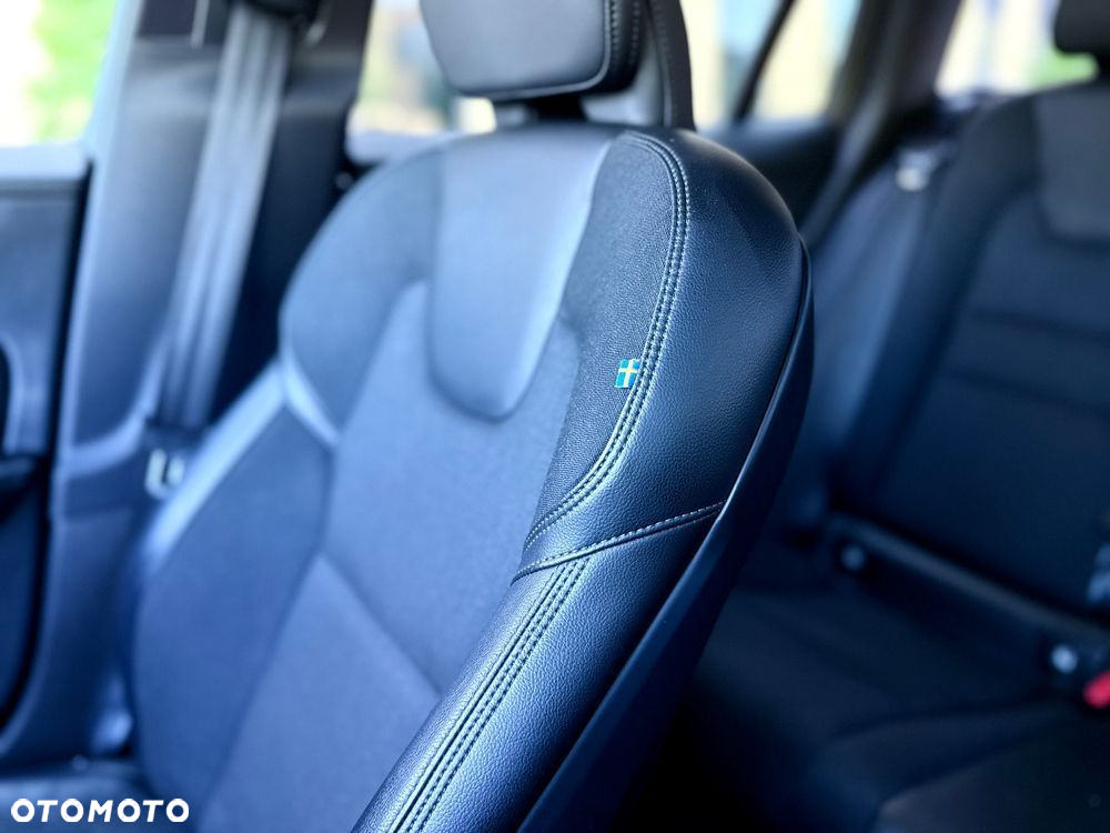 Volvo V60 D3 SCR Momentum - 8