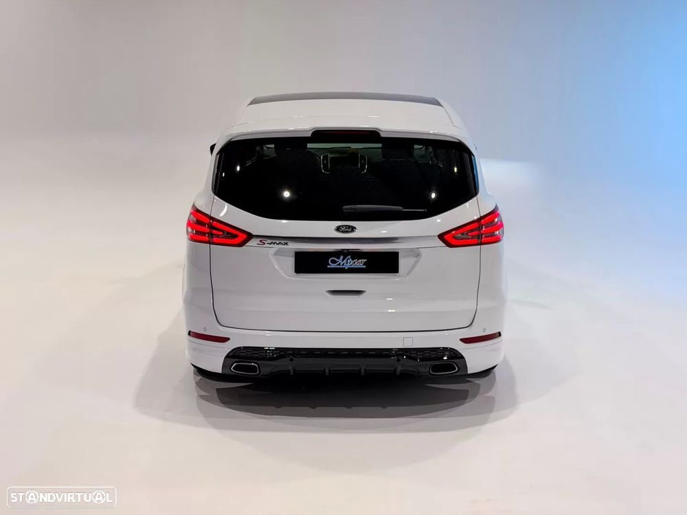 Ford S-Max 2.0 TDCi Titanium - 14