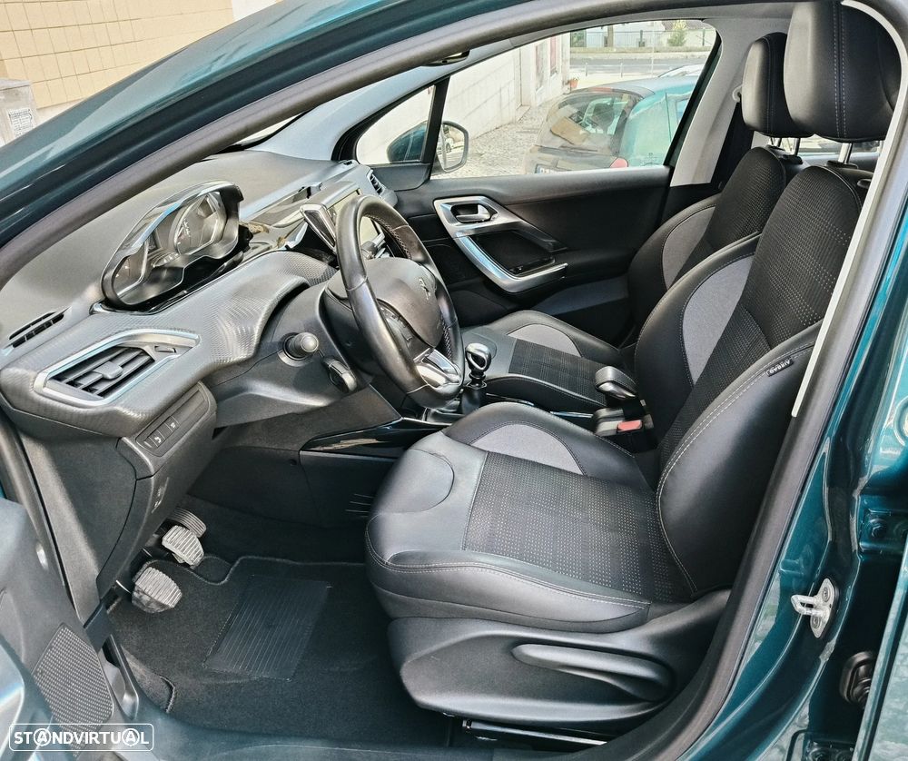 Peugeot 2008 1.6 BlueHDi Allure - 12