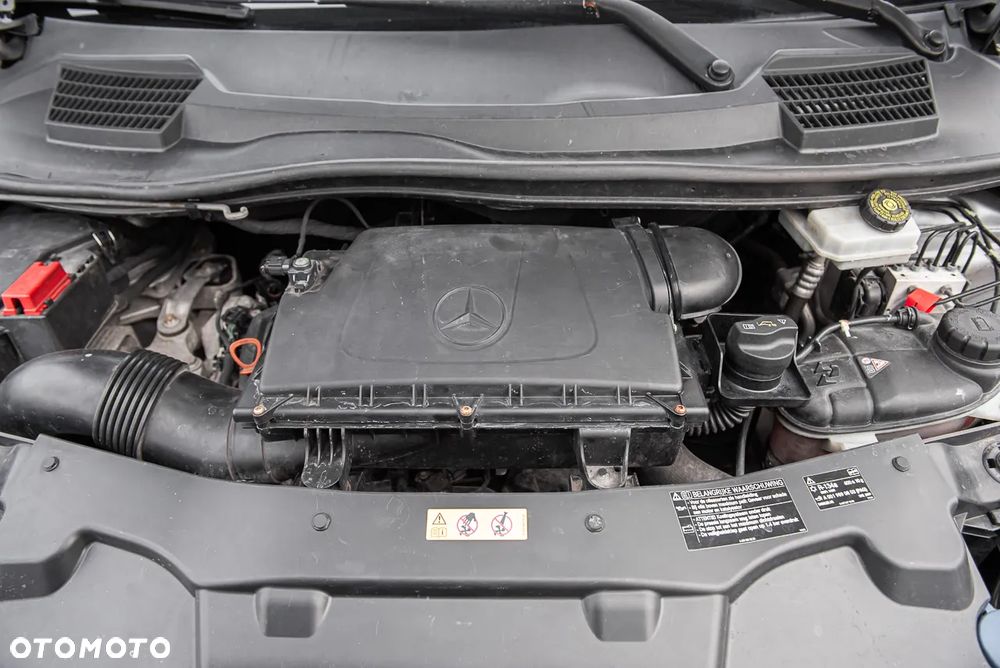 Mercedes-Benz Vito - 22