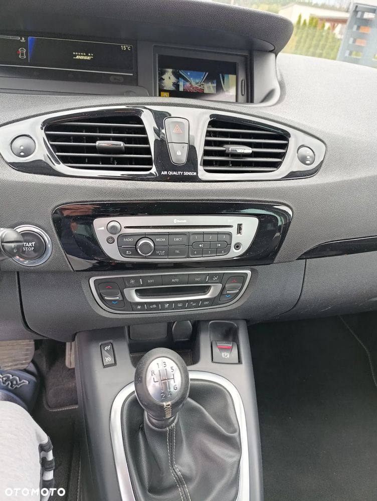 Renault Scenic Energy dCi 130 Start & Stop Bose Edition - 20