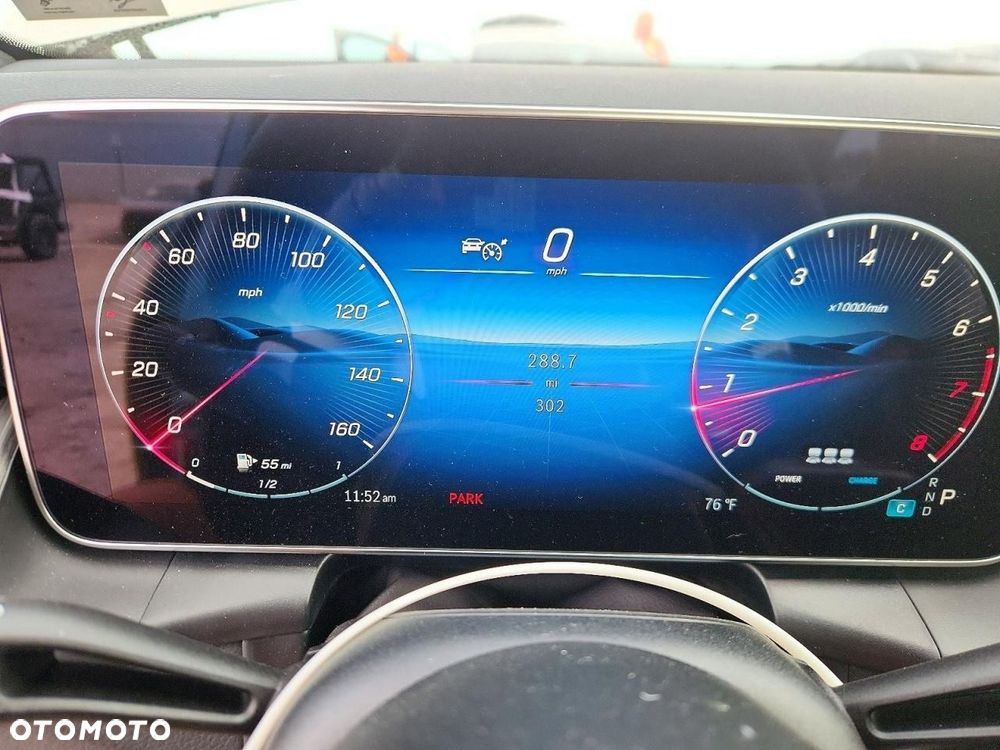 Mercedes-Benz GLC 300 4Matic 9G-TRONIC AMG Line - 9