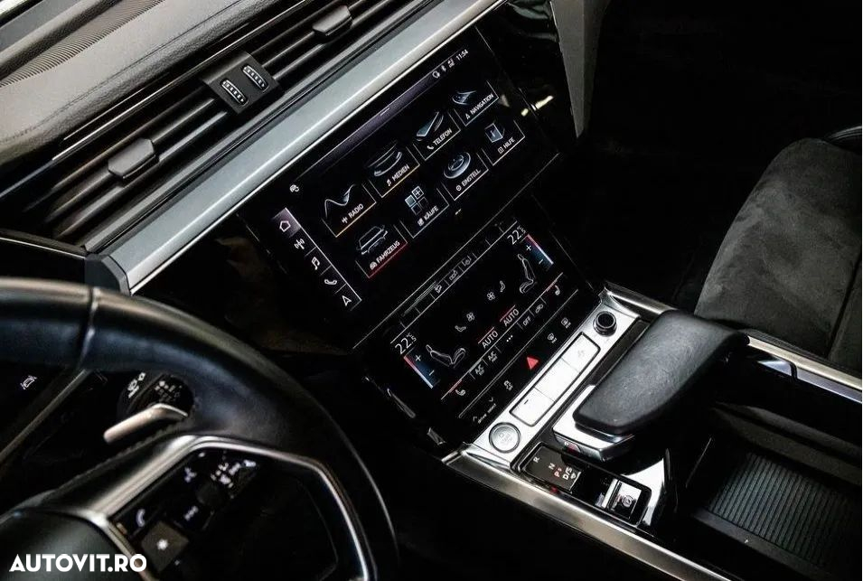 Audi e-tron - 17