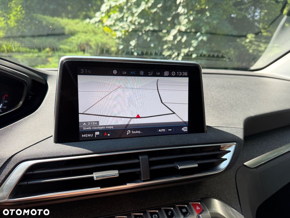 Peugeot 3008 1.5 BlueHDi Allure S&S - 22