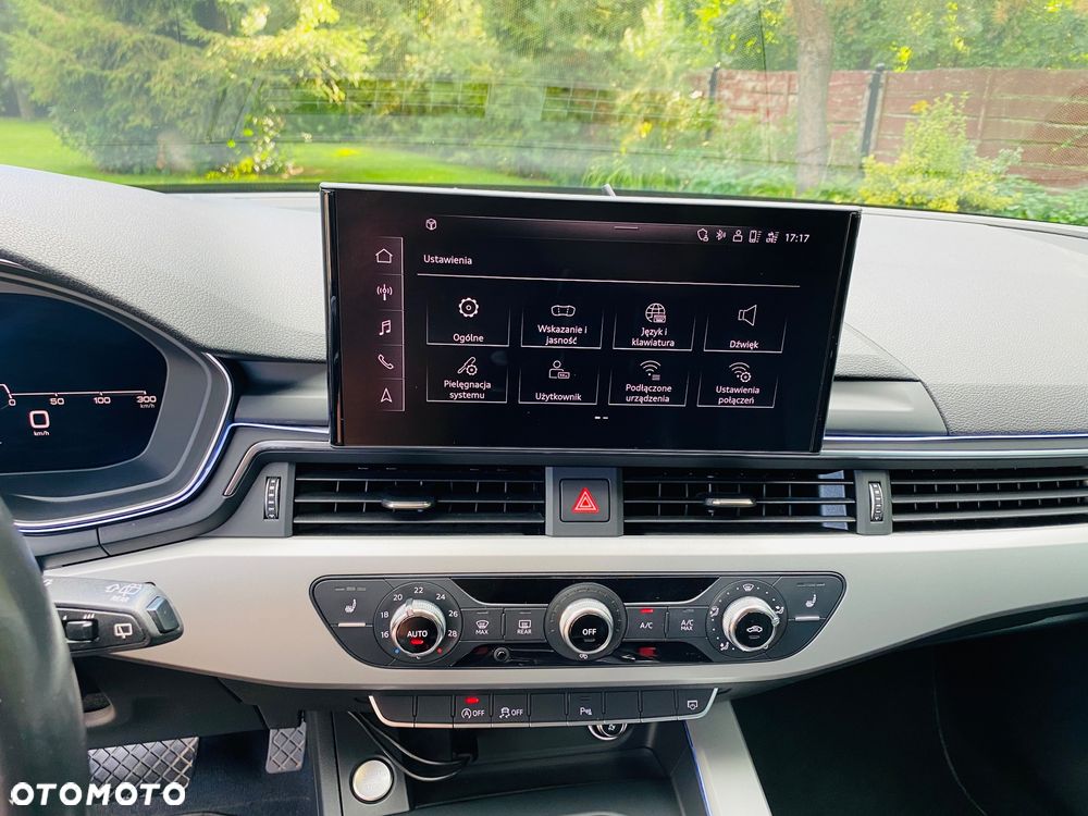 Audi A4 Avant 30 TDI S tronic - 31