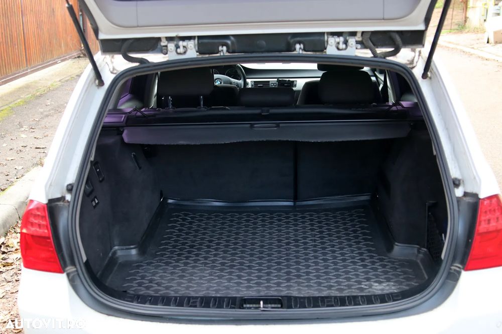 BMW Seria 3 318d - 20