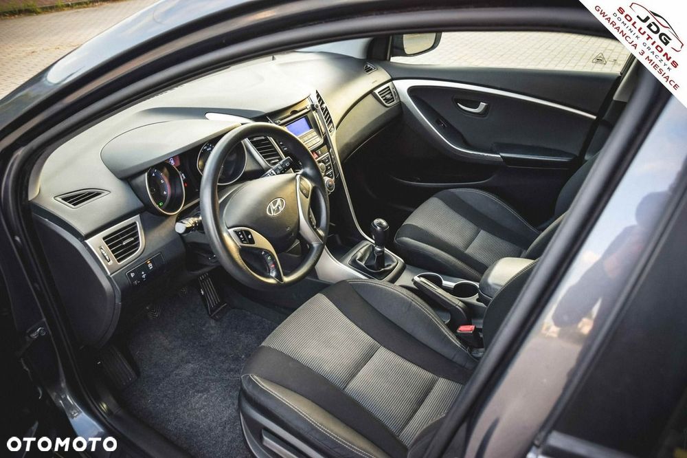Hyundai i30 1.6 D Style - 17