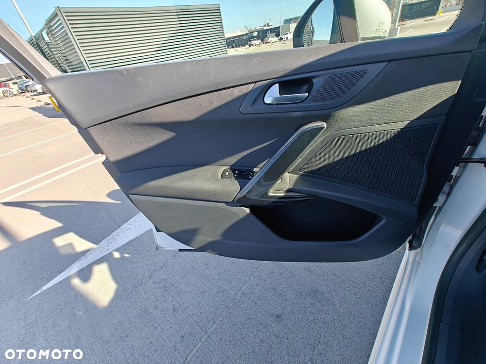 Peugeot 508 1.6 T Allure - 28