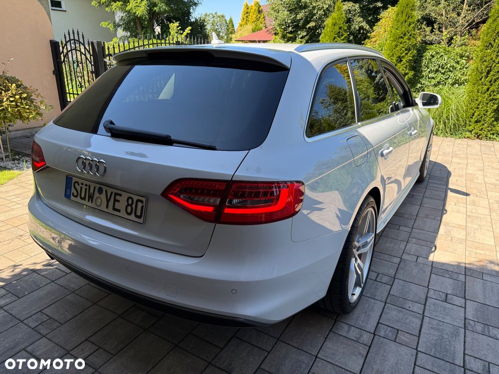 Audi A4 Avant 2.0 TDI ultra sport - 12