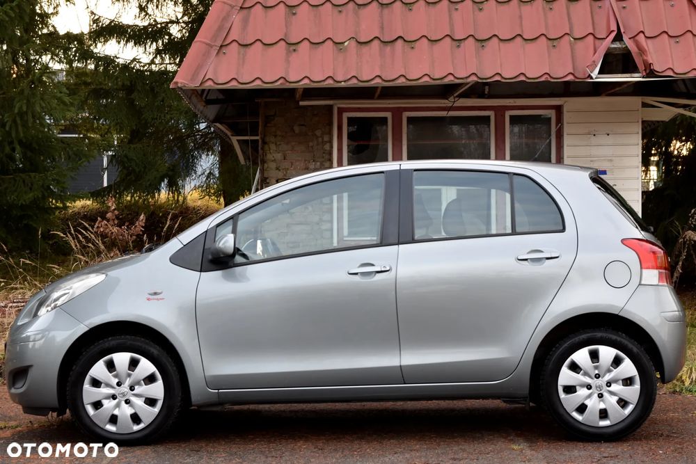 Toyota Yaris 1.33 VVT-i Cool - 13