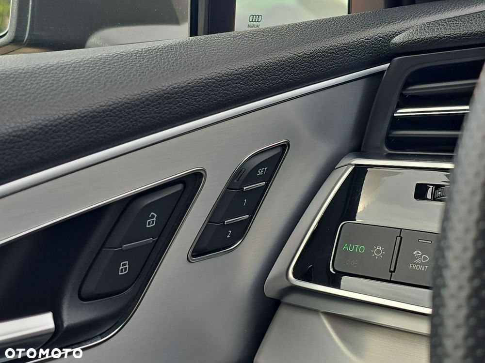 Audi SQ7 4.0 TDI Quattro Tiptronic - 23