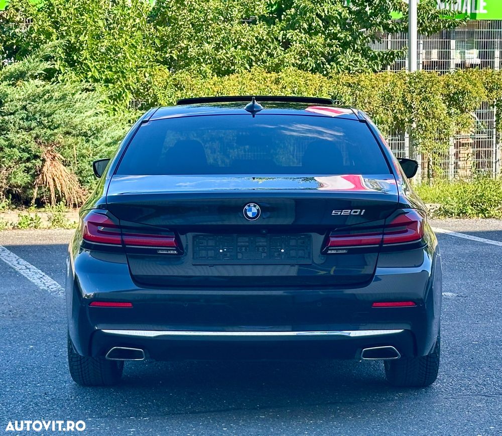BMW Seria 5 520i AT MHEV - 3