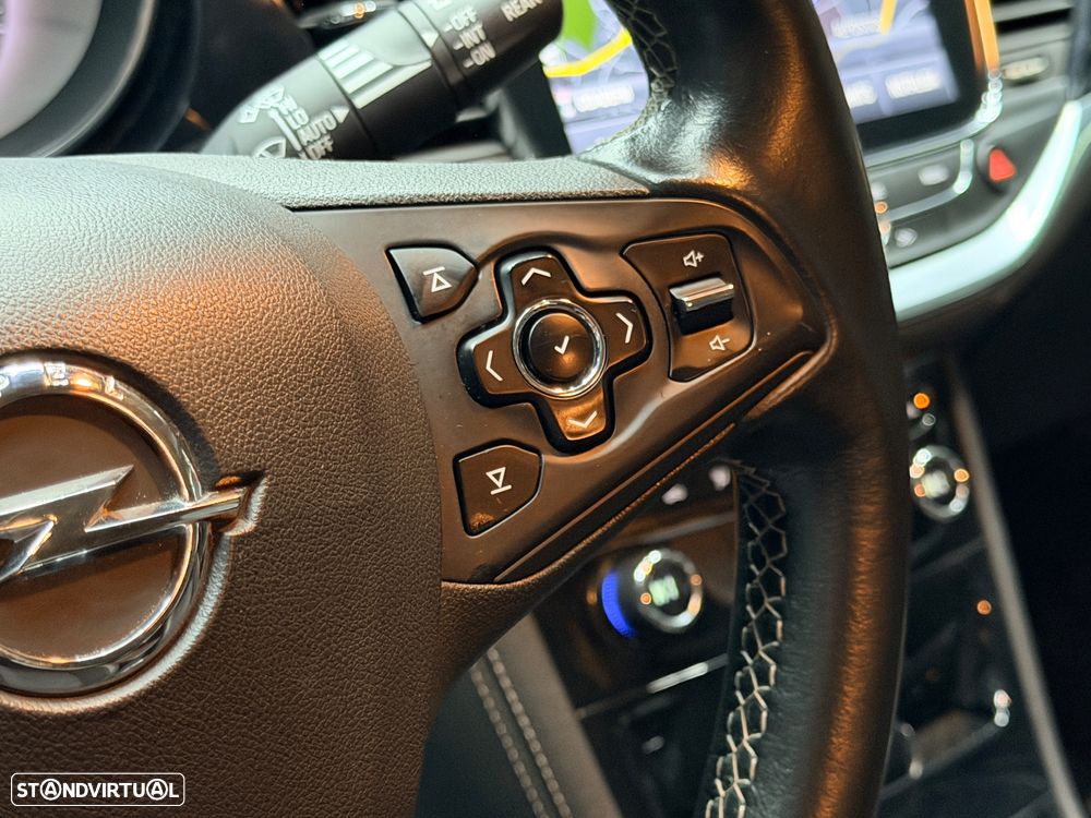 Opel Astra 1.6 CDTI Dynamic S/S - 18