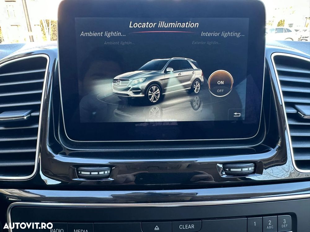 Mercedes-Benz GLE 350 d 4MATIC - 29