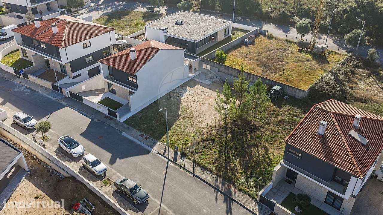Terreno  para venda - Grande imagem: 2/23