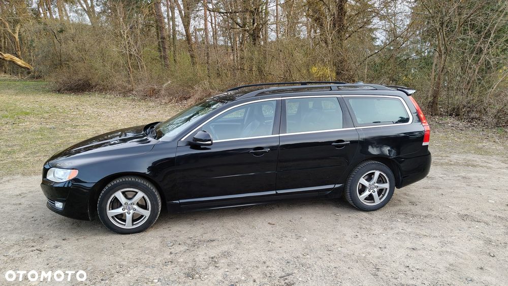 Volvo V70 2.0T Powershift Momentum - 2