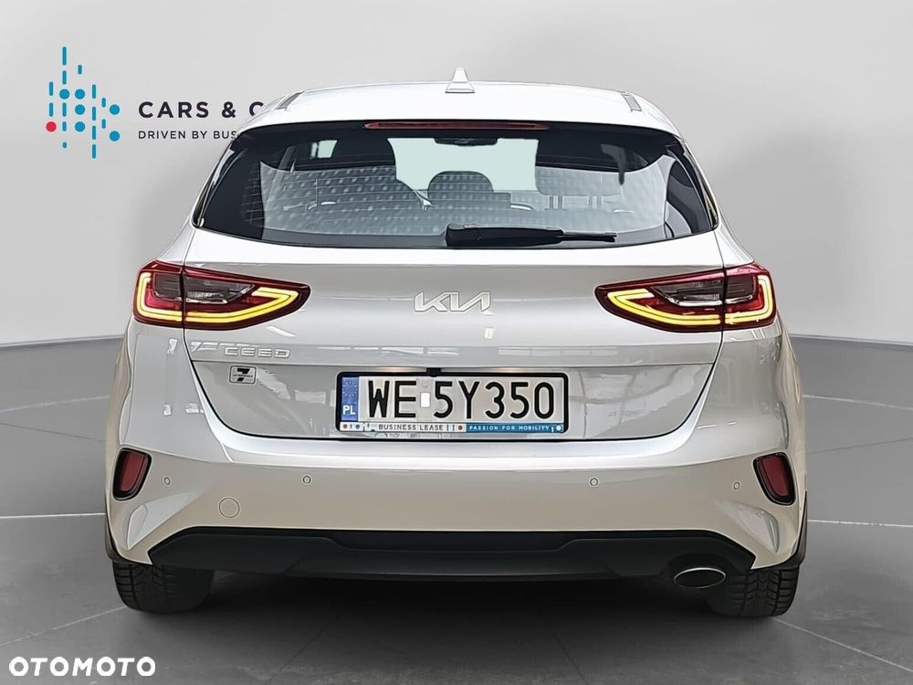 Kia Ceed 1.5 T-GDI M - 24