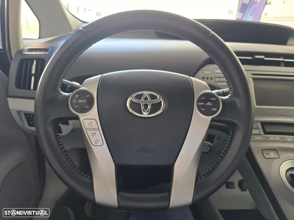 Toyota Prius 1.8 Exclusive - 14
