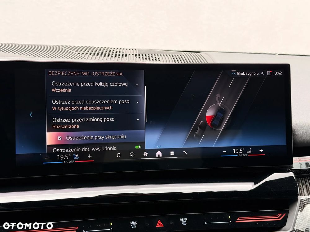 BMW Seria 5 520i - 39