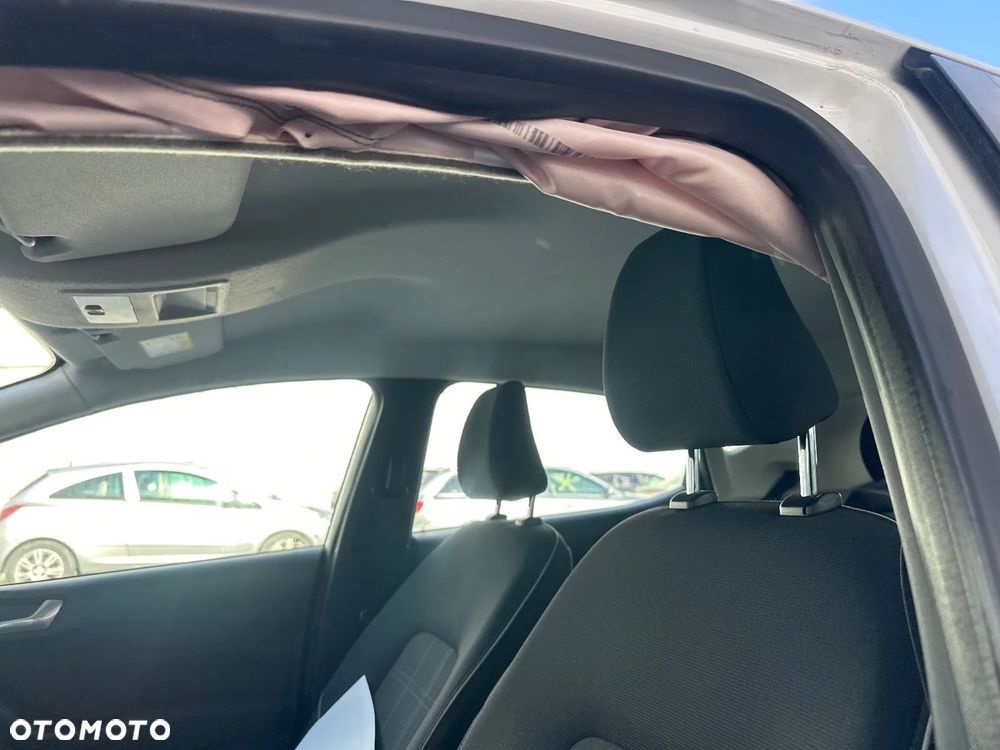 Ford Fiesta 1.1 Trend - 12