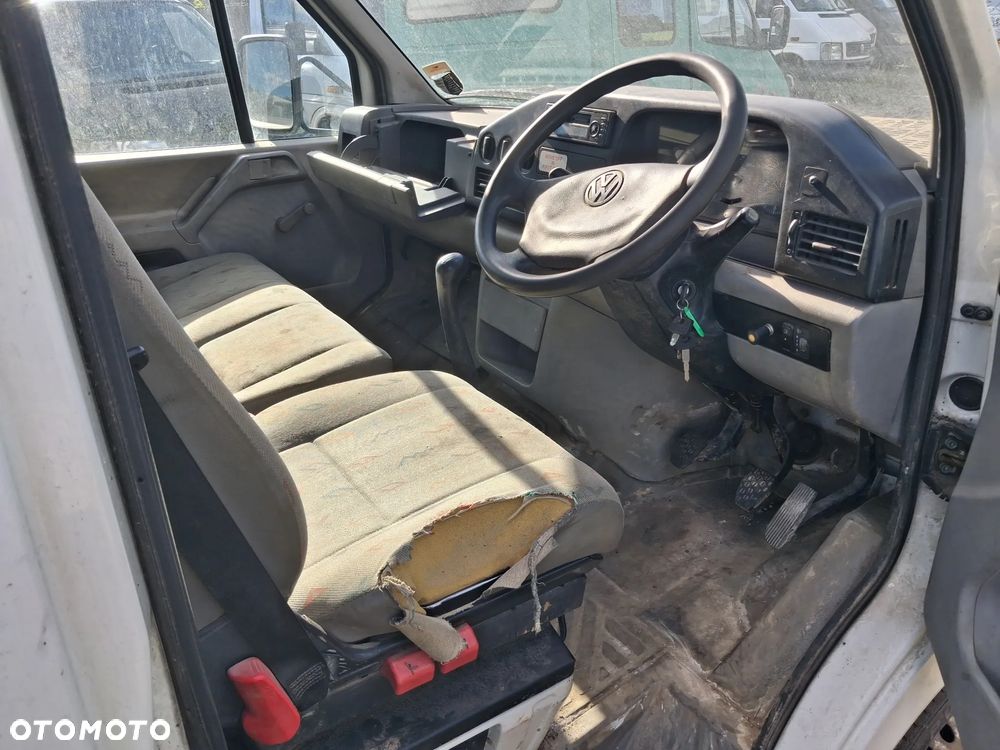 Volkswagen Crafter - 13