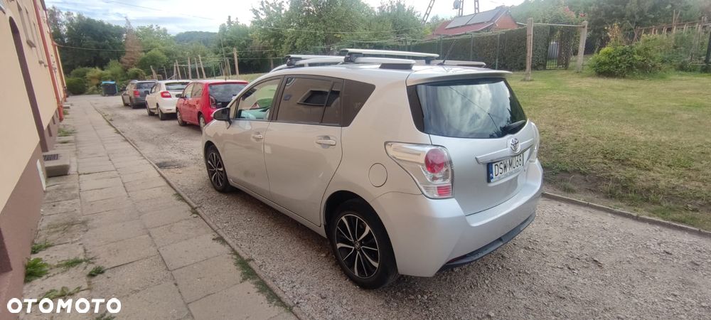 Toyota Verso 1.8 Prestige MS 7os EU6 - 6