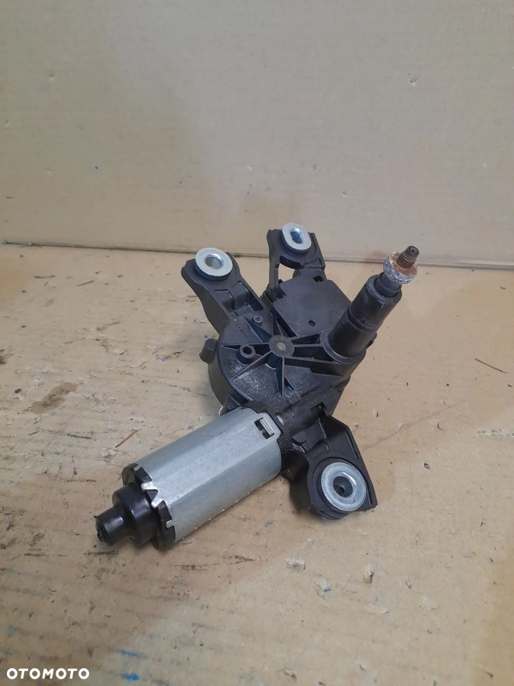 SILNICZEK WYCIERACZKI TYŁ VW PASSAT B6 KOMBI nr 3C9955711A - 4