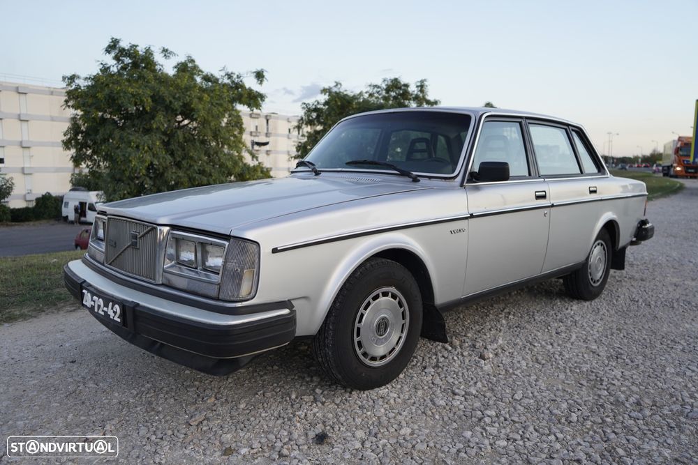 Volvo 244 - 1