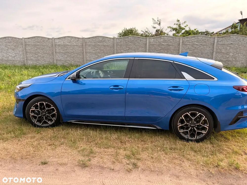 Kia ProCeed - 2
