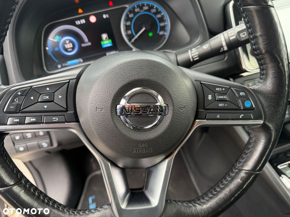 Nissan Leaf 40 kWh Tekna - 14