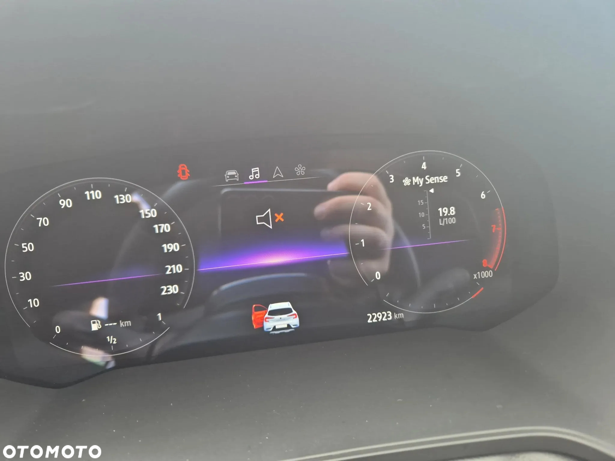 Renault Captur - 14