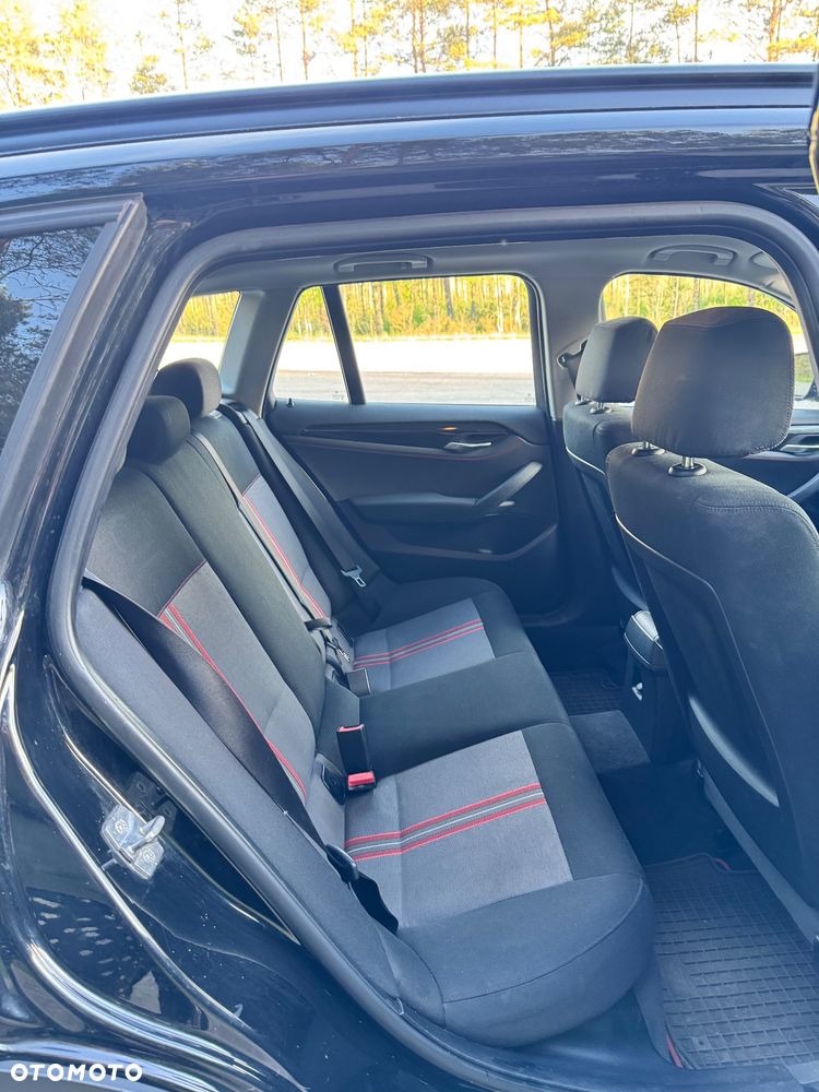 BMW X1 sDrive20d Sport Line - 9
