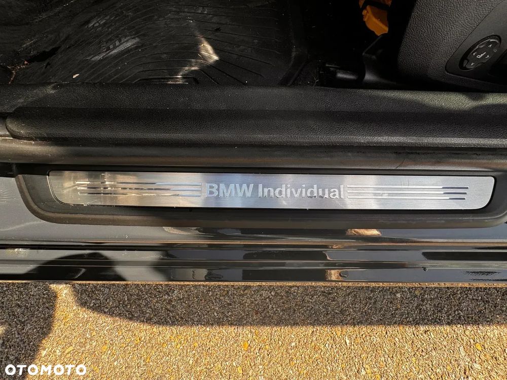 BMW Seria 3 330e Luxury Line - 19